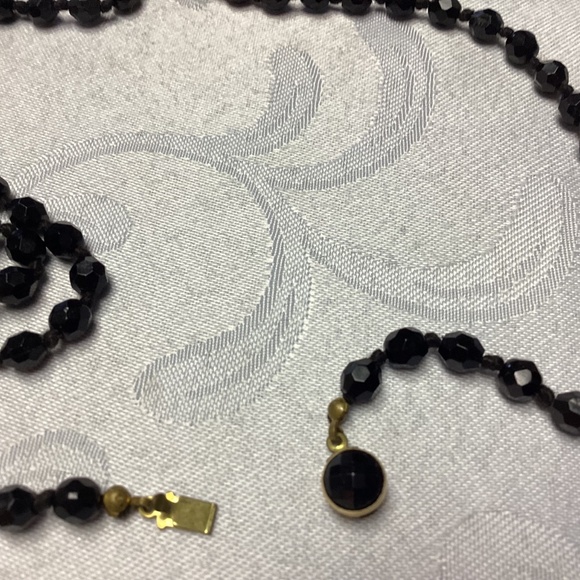 BLACK LONG CRYSTAL necklace. Nice vintage clasp MOMS COLLECTION - Picture 2 of 9